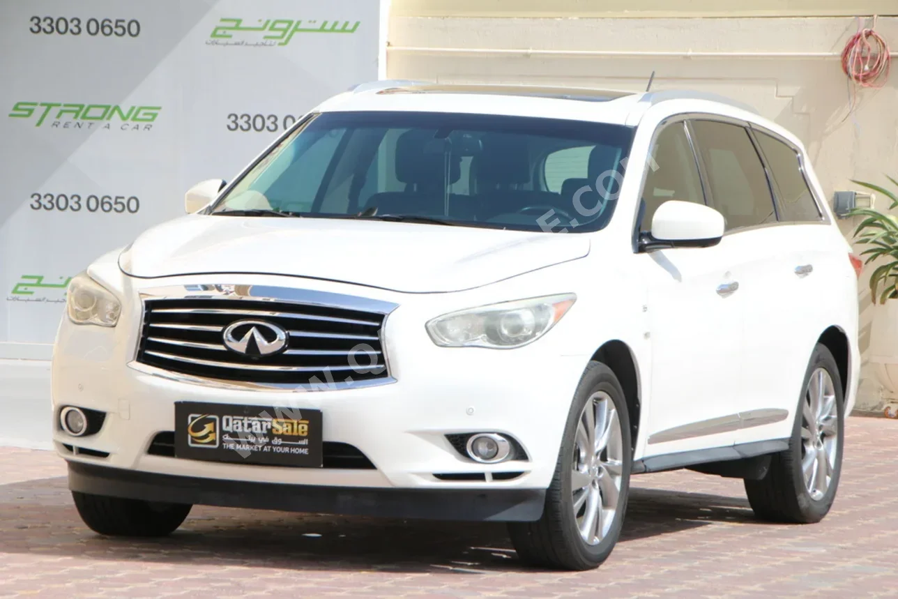 انفنيتي كيو اكس 60 2014 اوتوماتيك 111,000 كم 6 سلندر دفع كلي مستمر اس يو في أبيض لؤلؤي