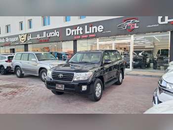 Toyota  Land Cruiser  GX  2013  Automatic  400,000 Km  6 Cylinder  Four Wheel Drive (4WD)  SUV  Black