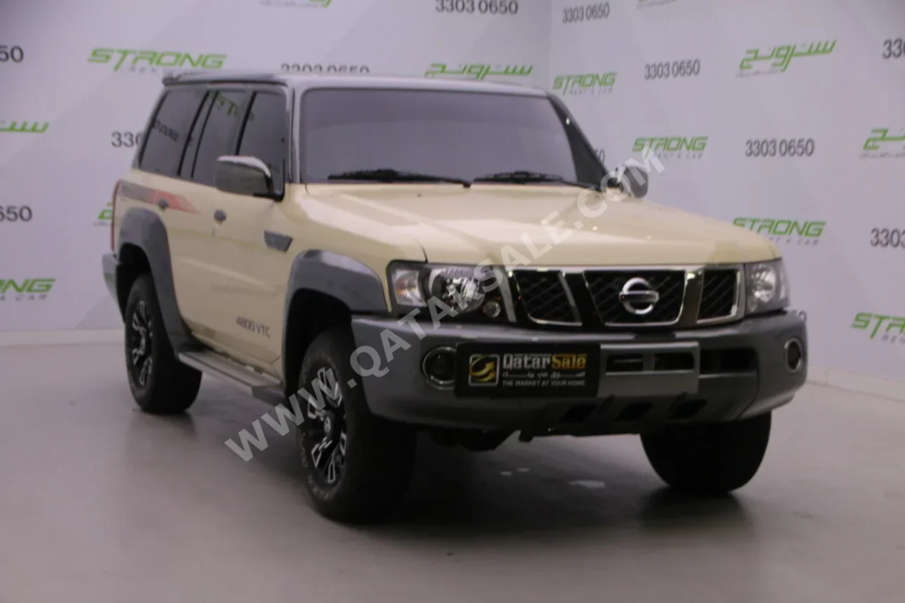 نيسان  باترول  سوبر سفاري  2023  اوتوماتيك  40,000 كم  6 سلندر  دفع رباعي  اس يو في  بيج  تحت الضمان