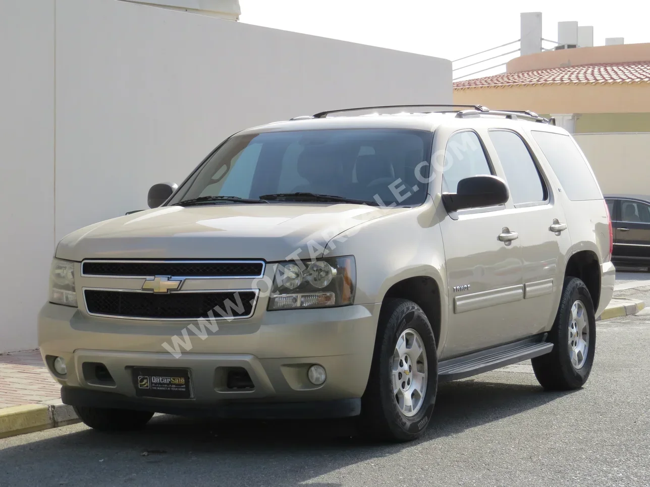 Chevrolet Tahoe LT 2011 Automatic 218,000 Km 8 Cylinder Four Wheel Drive (4WD) SUV Gold