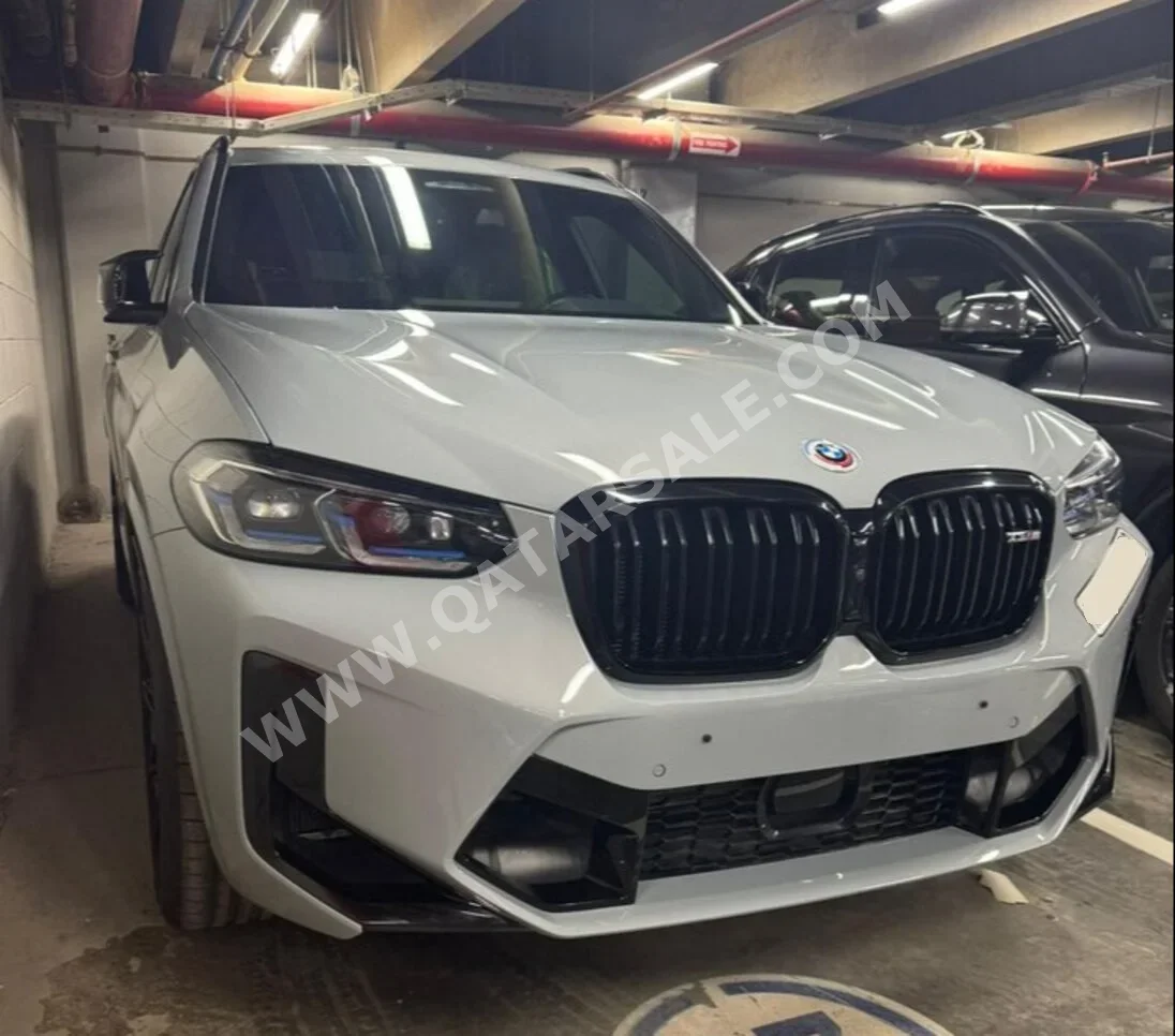 بي ام دبليو الفئة - اكس اكس 3 كومبيتيشن 2023 اوتوماتيك 2,100 كم 6 سلندر دفع كلي مستمر اس يو في رمادي ناردو