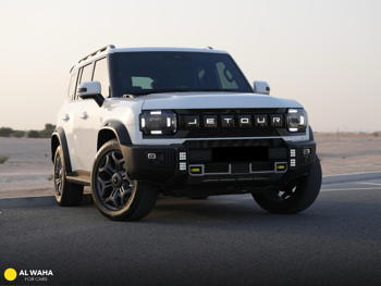 Jetour  T2  Luxury Plus  2025  Automatic  19,700 Km  4 Cylinder  Four Wheel Drive (4WD)  SUV  White  With Warranty