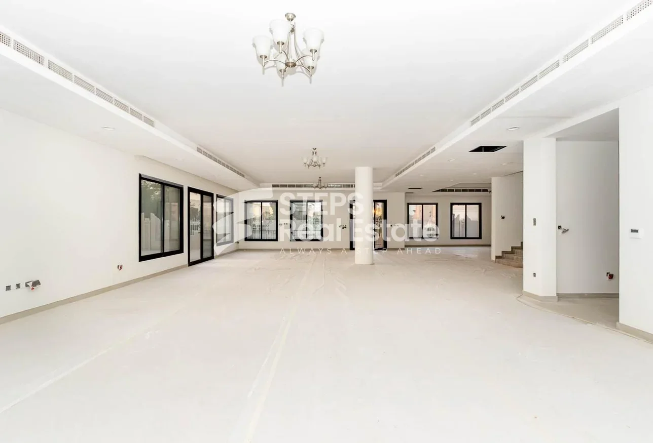 سكن عائلي  - غير مفروشة  - الدوحة  - لقطيفية  - 7 غرف نوم