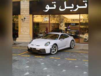 بورش  911  جي تي 3 ار اس - وايساخ باكج  2026  اوتوماتيك  0 كم  6 سلندر  دفع خلفي  كوبيه \ سبورت  بنفسجي