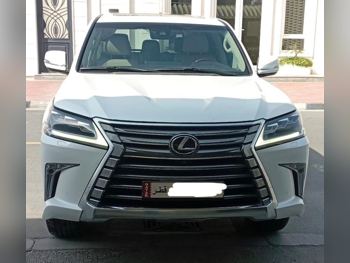 Lexus  LX  570  2017  Automatic  170,570 Km  8 Cylinder  Four Wheel Drive (4WD)  SUV  White