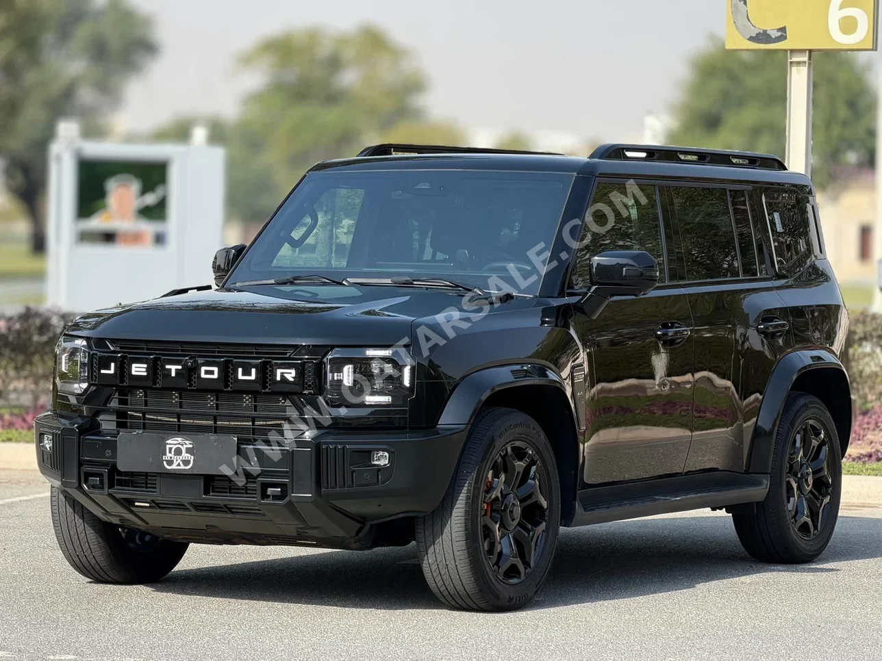 جيتور تي 2 2025 اوتوماتيك 31,000 كم 4 سلندر دفع رباعي اس يو في أسود تحت الضمان