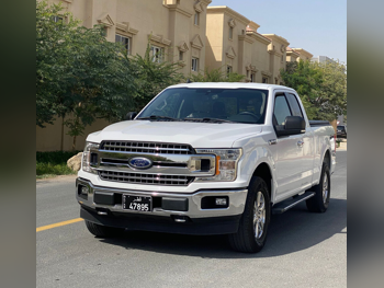 Ford  F  150  2019  Automatic  206,000 Km  8 Cylinder  Four Wheel Drive (4WD)  Pick Up  White
