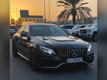 Mercedes-Benz  C-Class  63 AMG  2017  Automatic  125,000 Km  8 Cylinder  Rear Wheel Drive (RWD)  Sedan  Black