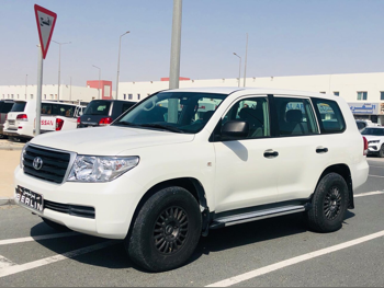 Toyota  Land Cruiser  G  2011  Automatic  312,000 Km  6 Cylinder  Four Wheel Drive (4WD)  SUV  White