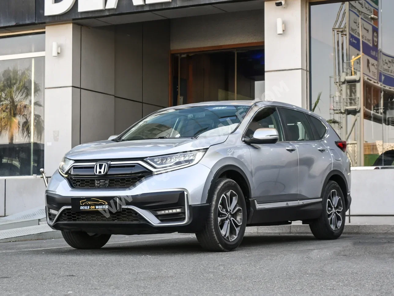 Honda  CRV  EX  2020  Automatic  94,000 Km  4 Cylinder  Front Wheel Drive (FWD)  SUV  Silver