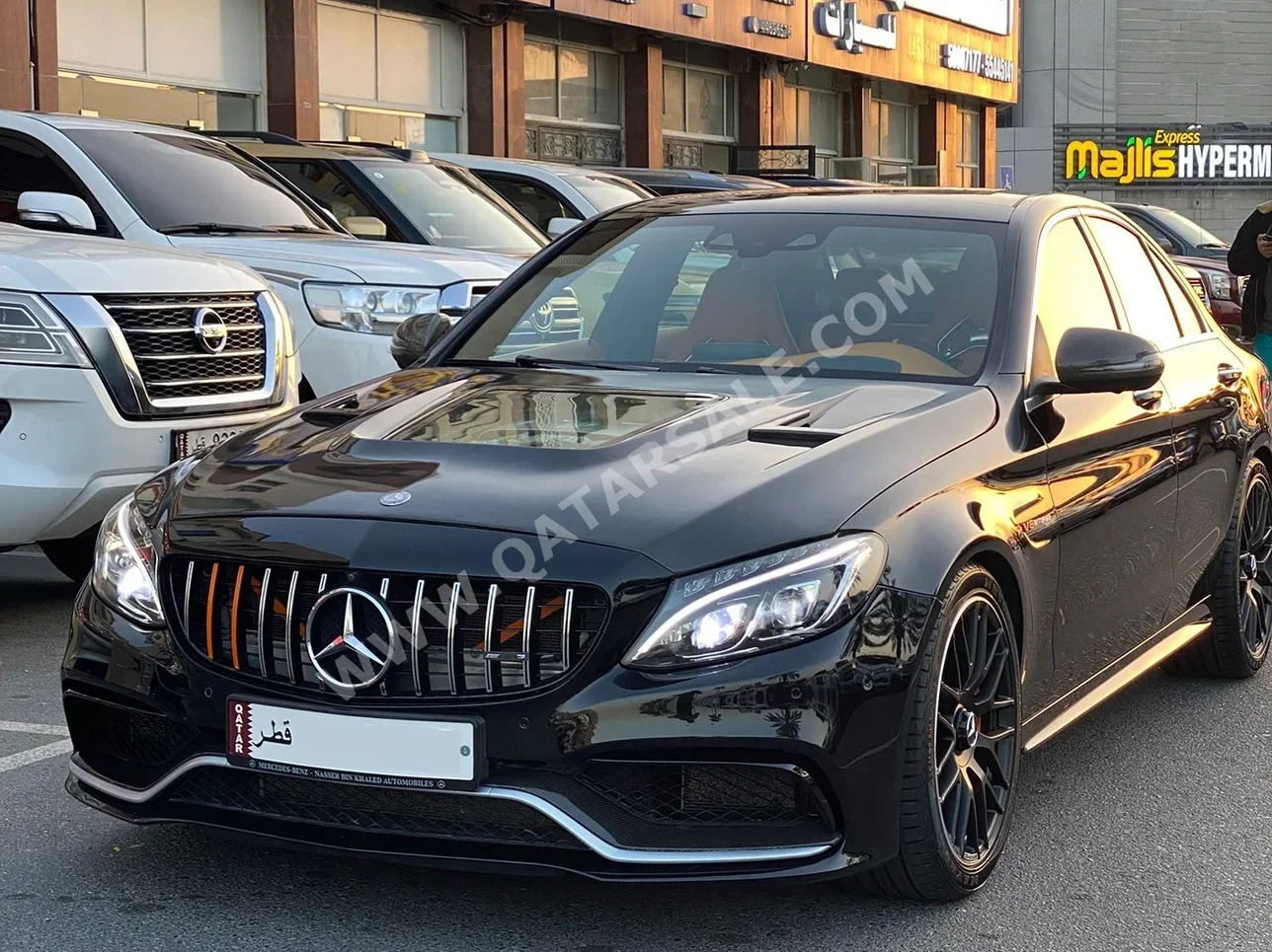 Mercedes-Benz  C-Class  63 AMG S  2017  Automatic  125,000 Km  8 Cylinder  Rear Wheel Drive (RWD)  Sedan  Black