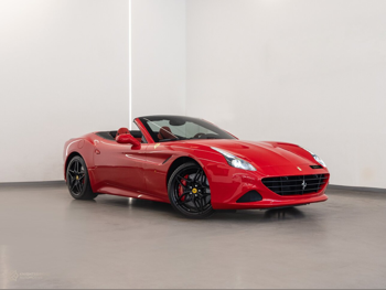 Ferrari  California  T  2016  Automatic  10,150 Km  8 Cylinder  Rear Wheel Drive (RWD)  Convertible  Red