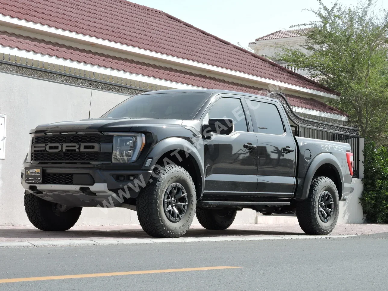 فورد  رابتر  2022  اوتوماتيك  40,900 كم  6 سلندر  دفع رباعي  بيكب  أسود  تحت الضمان