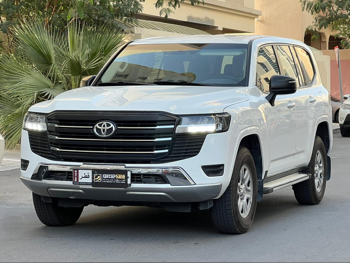 Toyota  Land Cruiser  GX  2023  Automatic  109,000 Km  6 Cylinder  Four Wheel Drive (4WD)  SUV  White