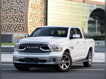 Dodge  Ram  1500 Laramie  2020  Automatic  110,000 Km  8 Cylinder  Four Wheel Drive (4WD)  Pick Up  White