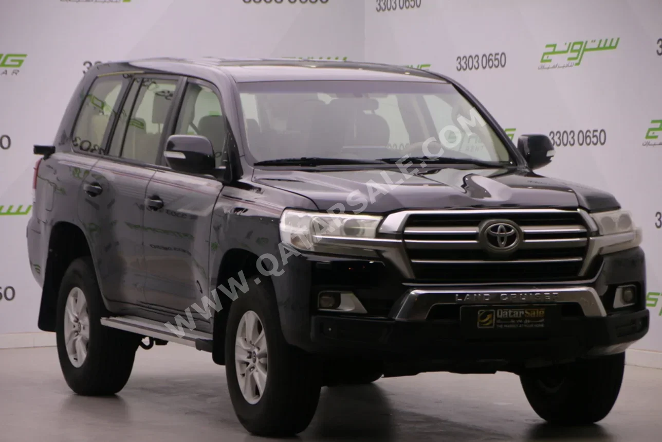 Toyota Land Cruiser GXR 2019 Automatic 385,000 Km 8 Cylinder Four Wheel Drive (4WD) SUV Black