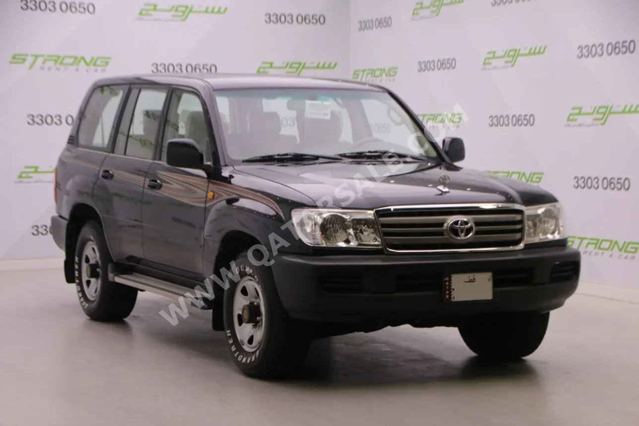 تويوتا  لاند كروزر  جي اكس  2006  اوتوماتيك  403,000 كم  6 سلندر  دفع رباعي  اس يو في  أسود