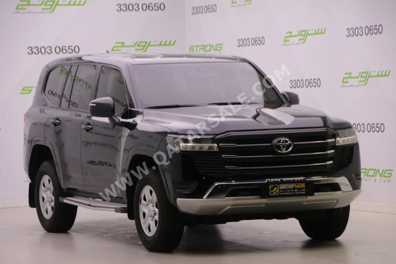 Toyota  Land Cruiser  GX  2024  Automatic  69,000 Km  6 Cylinder  Four Wheel Drive (4WD)  SUV  Black  With Warranty