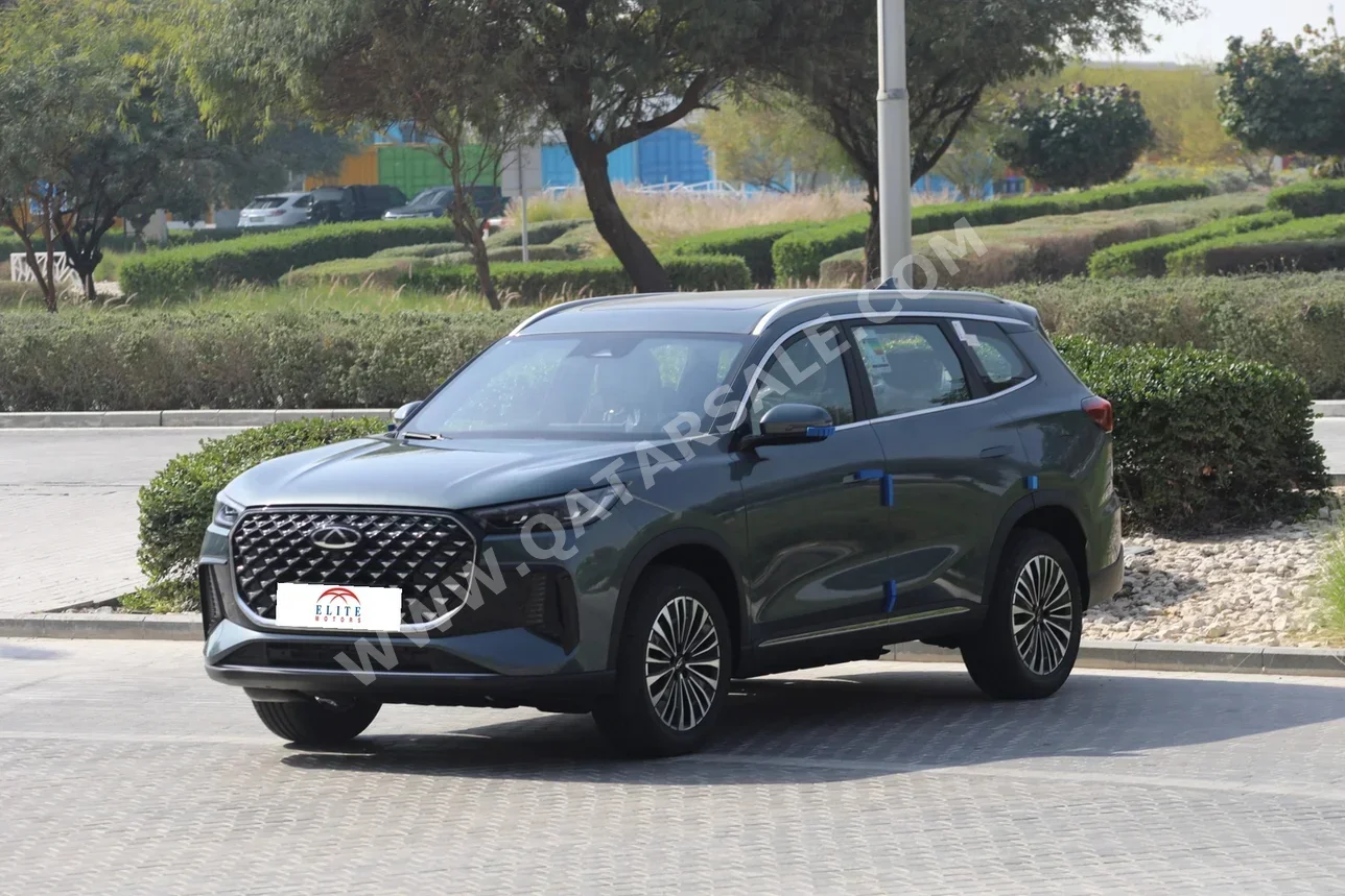 شيري  تيجو  8 برو  2026  اوتوماتيك  0 كم  4 سلندر  سحب امامي  اس يو في  أخضر مطفي  تحت الضمان