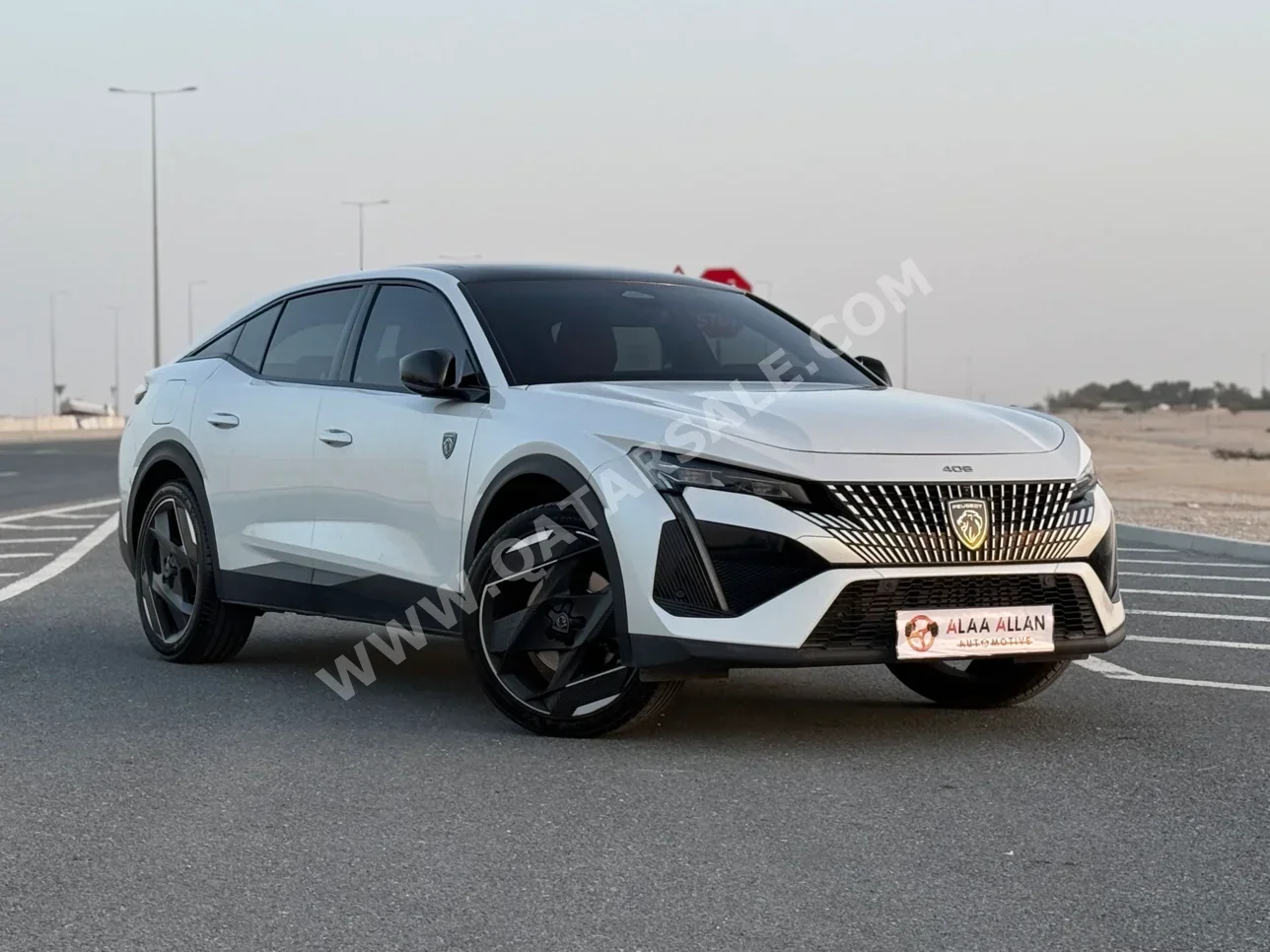 بيجو  408  جي تي  2024  اوتوماتيك  76,000 كم  4 سلندر  سحب امامي  سيدان  أبيض  تحت الضمان