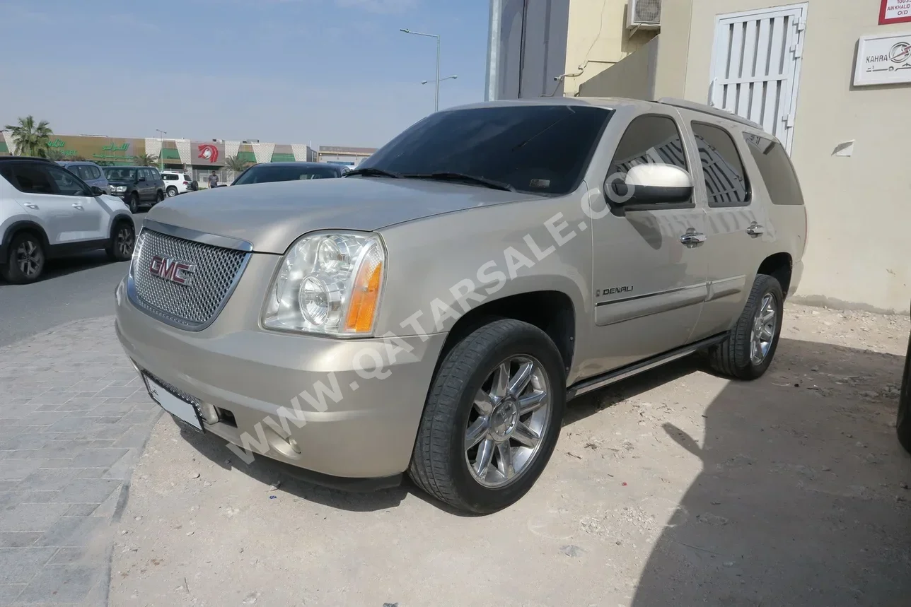 جي ام سي  يوكون  دينالي  2008  اوتوماتيك  156,000 كم  8 سلندر  دفع رباعي  اس يو في  ذهبي