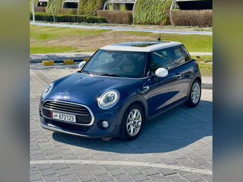 Mini  Cooper  2017  Automatic  119,000 Km  4 Cylinder  Front Wheel Drive (FWD)  Hatchback  Blue
