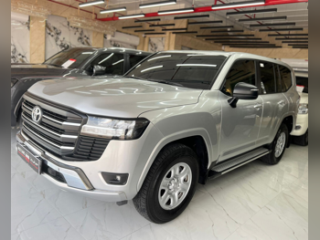 Toyota  Land Cruiser  GX  2025  Automatic  53,000 Km  6 Cylinder  Four Wheel Drive (4WD)  SUV  Silver  With Warranty