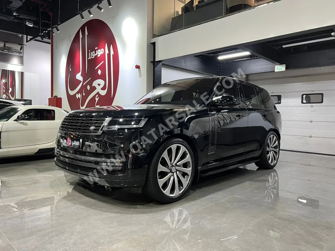 Land Rover  Range Rover  Vogue HSE  2023  Automatic  56,000 Km  8 Cylinder  Four Wheel Drive (4WD)  SUV  Black  With Warranty