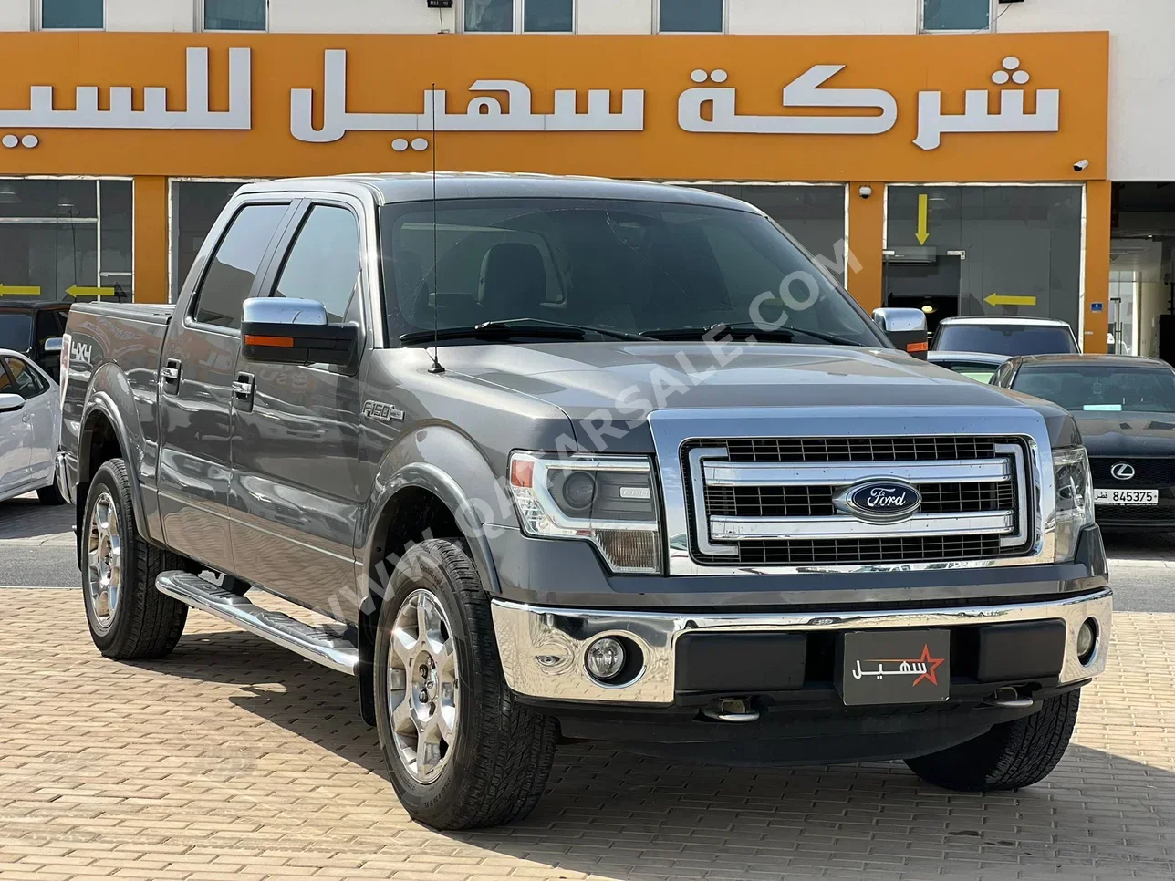 فورد  أف  150  2013  اوتوماتيك  352,000 كم  8 سلندر  دفع رباعي  بيكب  رمادي