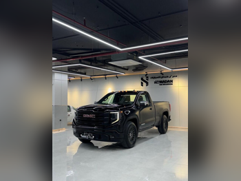 GMC  Sierra  Elevation  2022  Automatic  202,000 Km  8 Cylinder  Four Wheel Drive (4WD)  Pick Up  Black