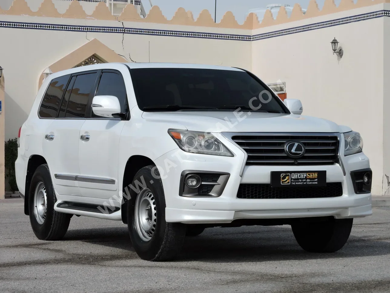 لكزس  ال اكس  570 اس  2014  اوتوماتيك  340,000 كم  8 سلندر  دفع رباعي  اس يو في  أبيض