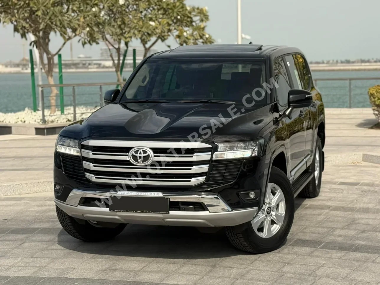 تويوتا لاند كروزر جي اكس ار 2025 اوتوماتيك 1,590 كم 6 سلندر دفع رباعي اس يو في أسود تحت الضمان