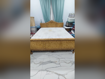 Bedroom Sets - Brown