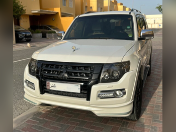 ميتسوبيشي  باجيرو  3.8 جولد اديشن  2020  اوتوماتيك  64,000 كم  6 سلندر  دفع رباعي  اس يو في  أبيض و أسود