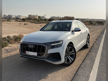 اودي  كيو 8  اس لاين  2019  اوتوماتيك  61,800 كم  6 سلندر  دفع كلي مستمر  اس يو في  أبيض