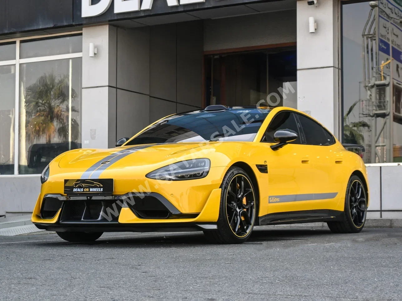 Xiaomi  SU7  Ultra  2025  Automatic  1,000 Km  0 Cylinder  All Wheel Drive (AWD)  Sedan  Yellow  With Warranty