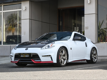 Nissan  Z  370  2010  Automatic  155,000 Km  6 Cylinder  Rear Wheel Drive (RWD)  Coupe / Sport  White