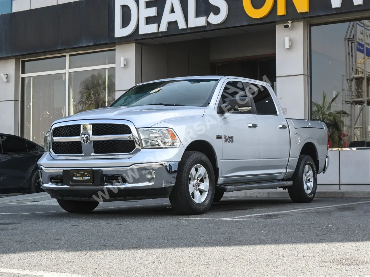 Dodge Ram 1500 2016 Automatic 209,000 Km 8 Cylinder Four Wheel Drive (4WD) Pick Up Silver