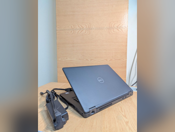 Laptops Dell - Latitude 2019 - Black - Windows 11 - Intel - Core i7 -Memory (Ram): 8 GB