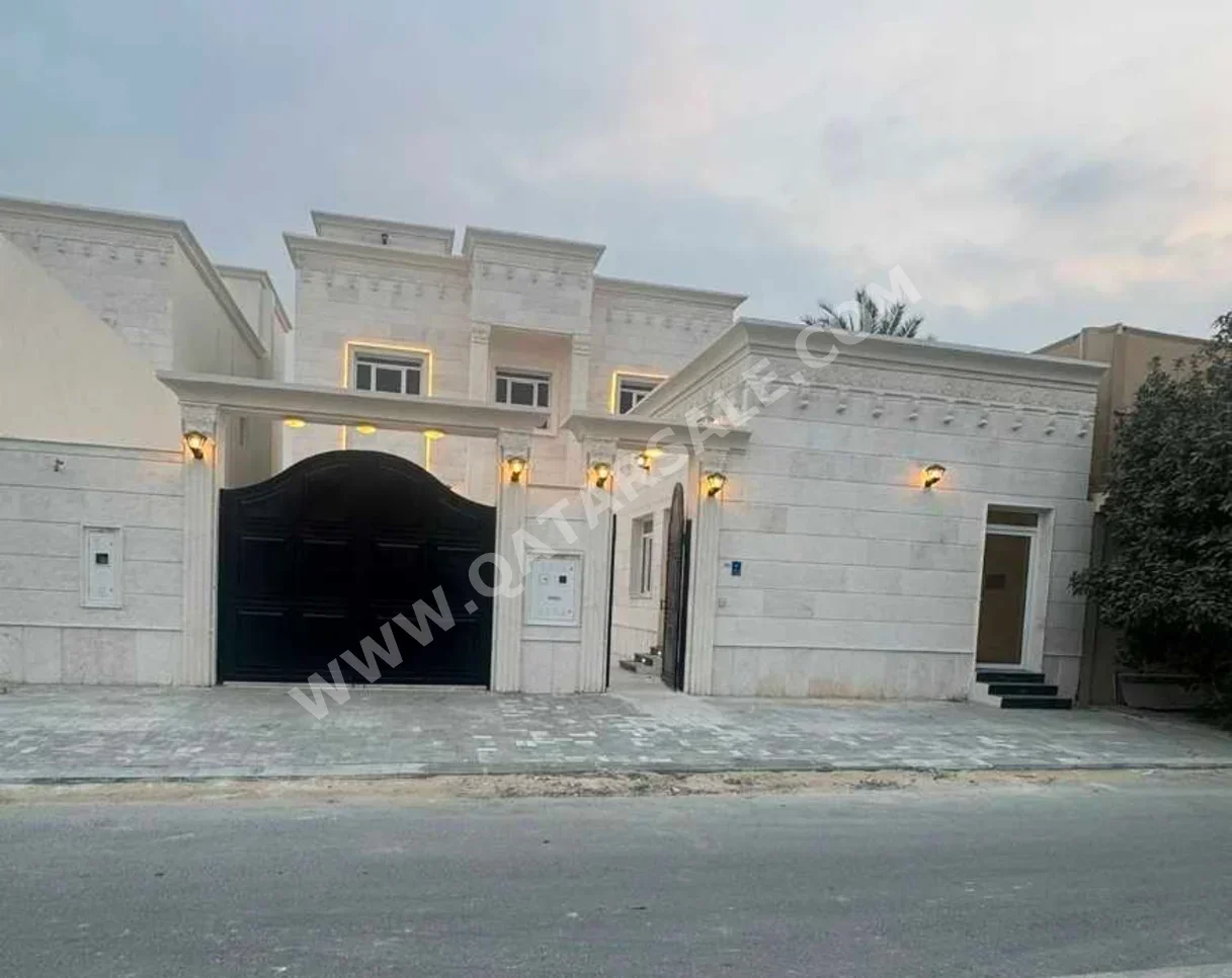 Family Residential  - Not Furnished  - Umm Salal  - Umm Salal Ali  - 7 Bedrooms