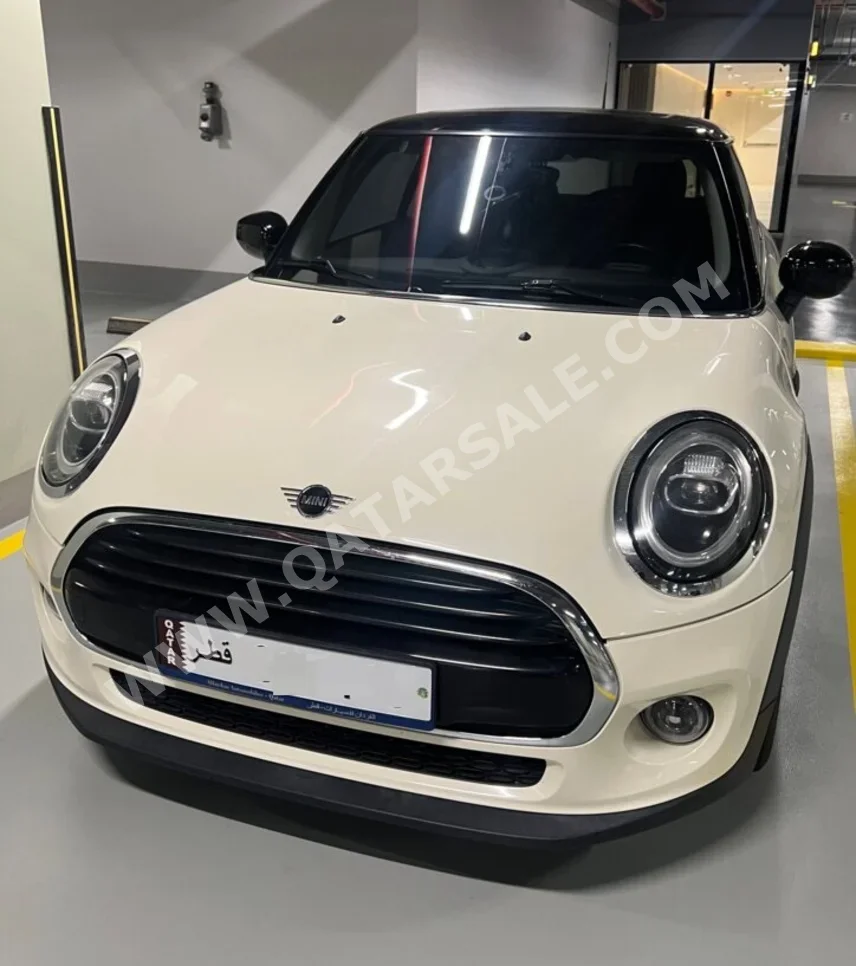 Mini Cooper 2021 Automatic 106,000 Km 3 Cylinder Front Wheel Drive (FWD) Hatchback White