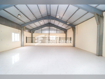 Warehouses & Stores - Al Wakrah  - Barkit Al Awamer  -Area Size: 4000 Square Meter