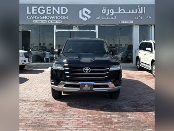 Toyota  Land Cruiser  GX  2023  Automatic  113,000 Km  6 Cylinder  Four Wheel Drive (4WD)  SUV  Black