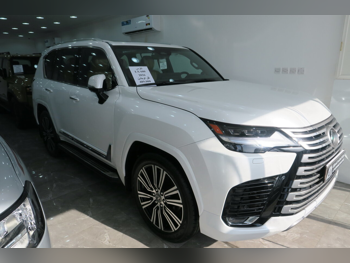 Lexus  LX  600 Luxury  2026  Automatic  0 Km  6 Cylinder  Four Wheel Drive (4WD)  SUV  White  With Warranty