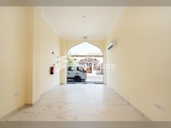 Commercial Shops - Not Furnished  - Doha  For Rent  - Nuaija