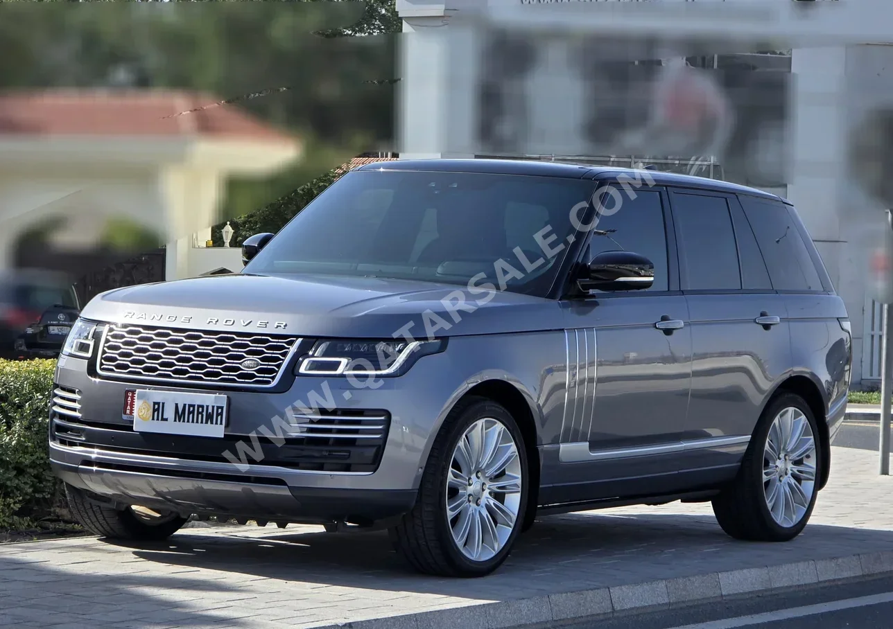 Land Rover  Range Rover  Vogue  Autobiography  2020  Automatic  70,000 Km  8 Cylinder  Four Wheel Drive (4WD)  SUV  Gray