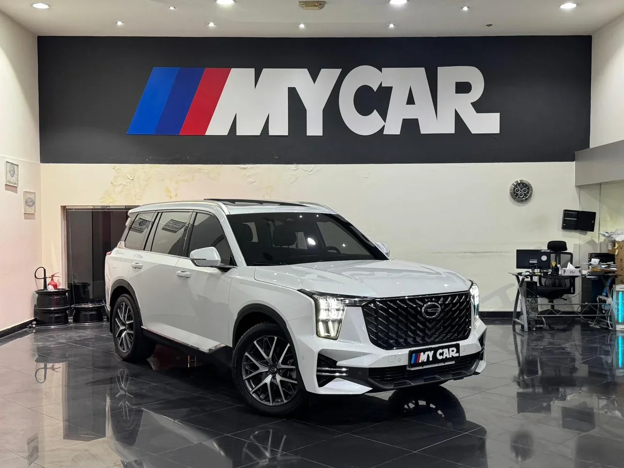 جاك  جي اس 8  2025  اوتوماتيك  5,000 كم  4 سلندر  دفع رباعي  اس يو في  أبيض  تحت الضمان