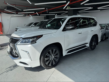 Lexus  LX  570 S  2019  Automatic  80,000 Km  8 Cylinder  Four Wheel Drive (4WD)  SUV  White