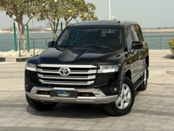 Toyota  Land Cruiser  GXR  2025  Automatic  1,590 Km  6 Cylinder  Four Wheel Drive (4WD)  SUV  Black  With Warranty
