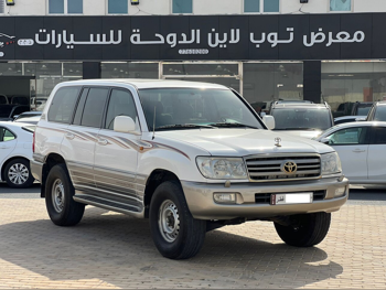 Toyota  Land Cruiser  VXR  2007  Automatic  535,000 Km  8 Cylinder  Four Wheel Drive (4WD)  SUV  White